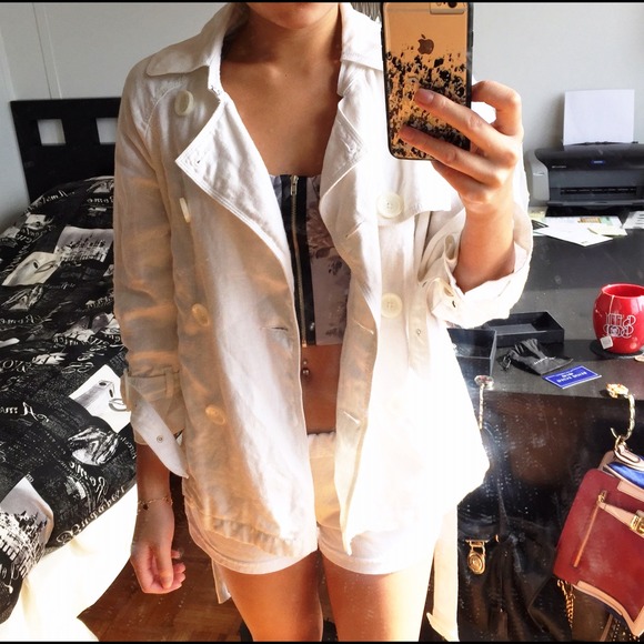 Michael KORS white trench coat! - Picture 2 of 4