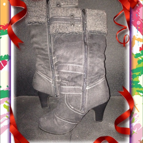 🌹Sold in bundle🌹Black Knee High Boots - Picture 2 of 2