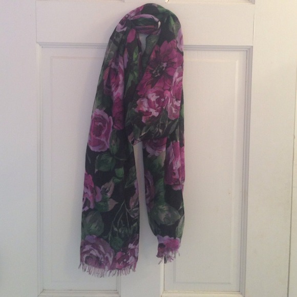 Beautiful scarf