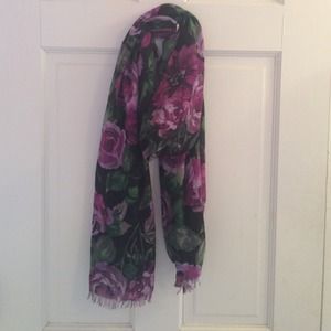Beautiful scarf