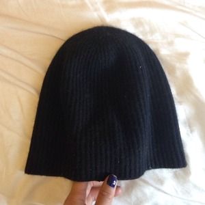 Black 100% cashmere Marc Jacobs beanie