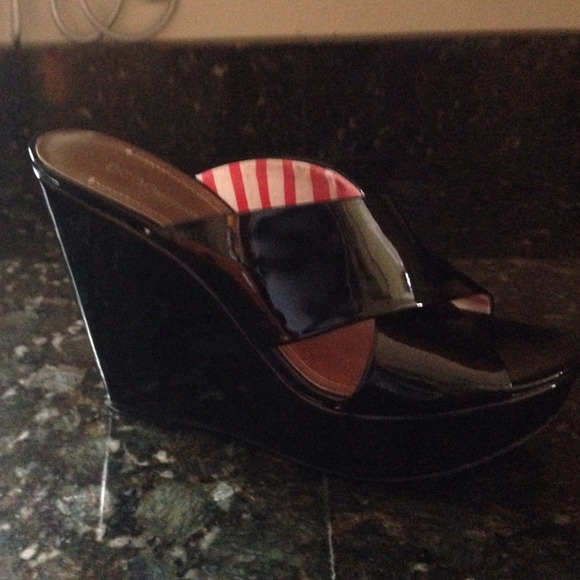 BCBG black patent wedge sandal. Worn once.