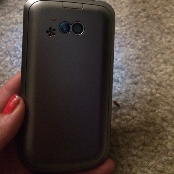 LG tracphone - Picture 2 of 3