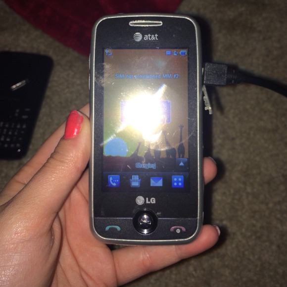 LG prepaid phone