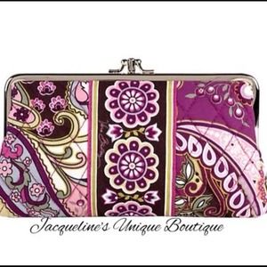 💰SOLD💰NWT Clutch Very Berry Pai