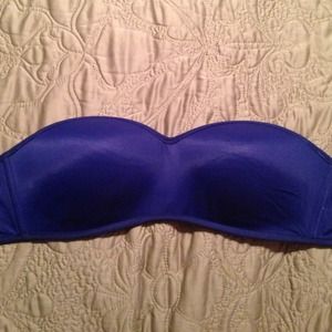 VS Bra & hats bundle