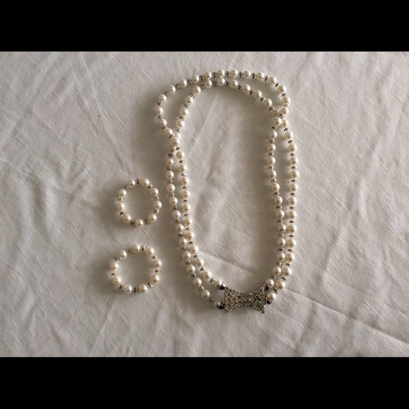 Belt & 2 bracelet