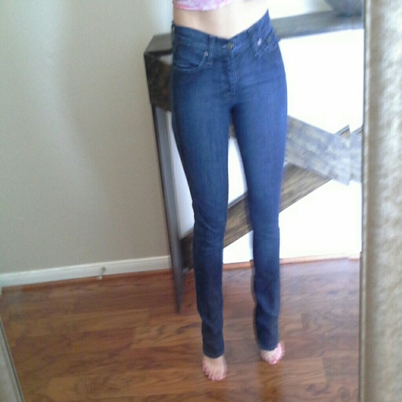 Lucky Brand Straight Leg Dark Wash Jeans 27/4