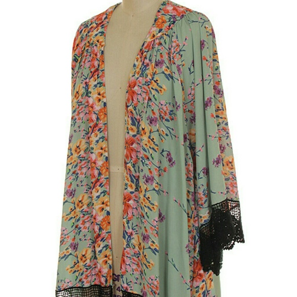 Drape - Picture 3 of 4