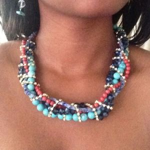 Statement necklace
