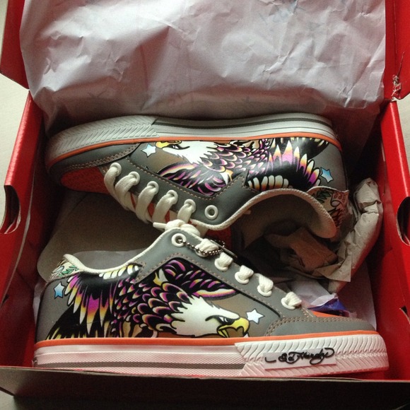 Ed Hardy shoes size 3