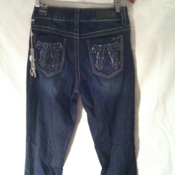 SEVEN7. Jeans - Picture 3 of 4
