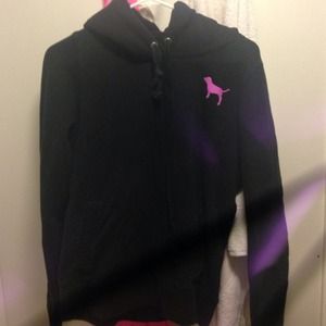 PINK sweatshirt. Super comfy and adorable. 🎀