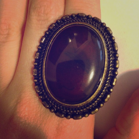 Fashion ring