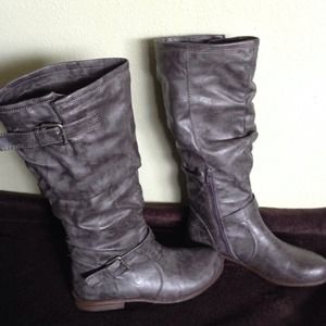 Women's gray boots