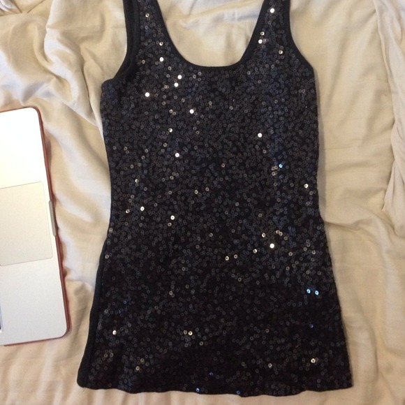 Express sequin tank