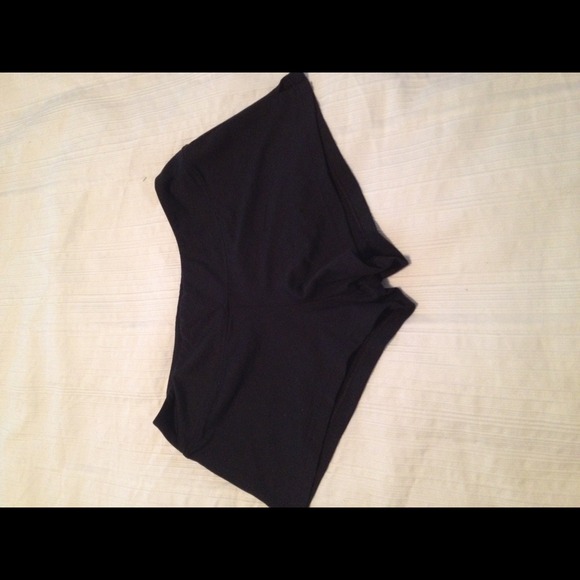 Victoria secret spandex workout shorts, xs.