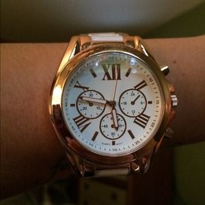 Forever 21 watch