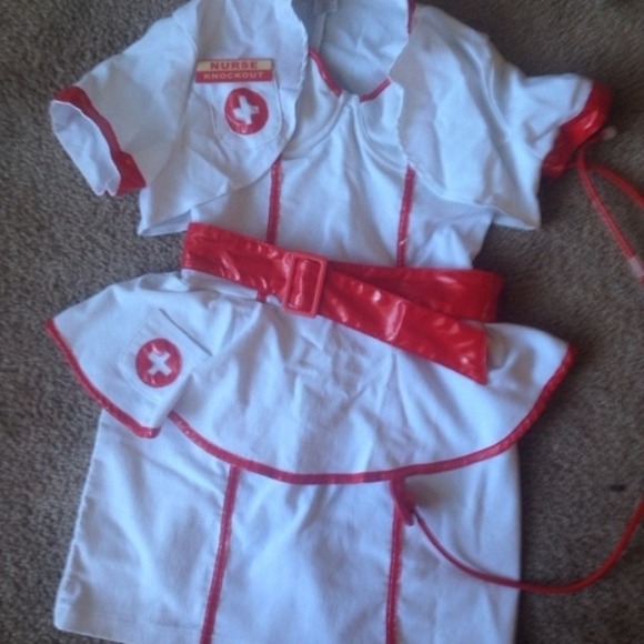 White nurses knockout costume
