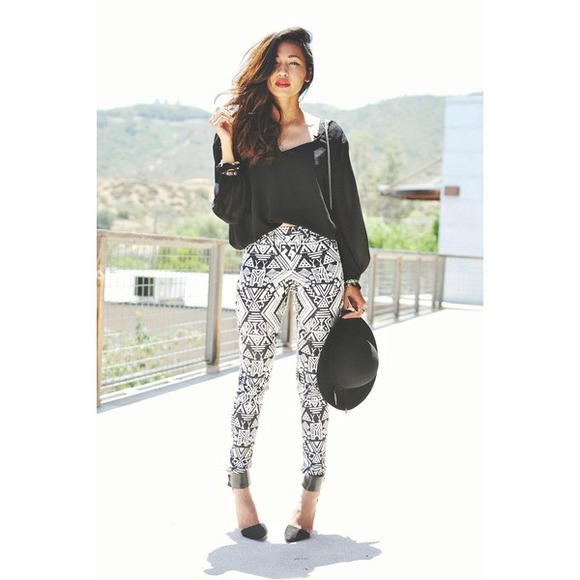 Vanity Pants - Tribal Print Harem Pants