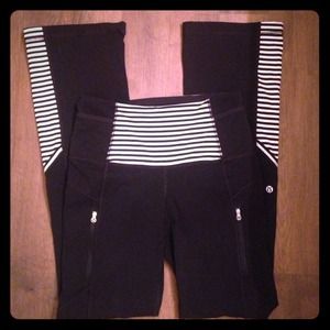 Lululemon Size 6 Black/White Pants