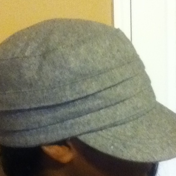Gray hat - Picture 2 of 4