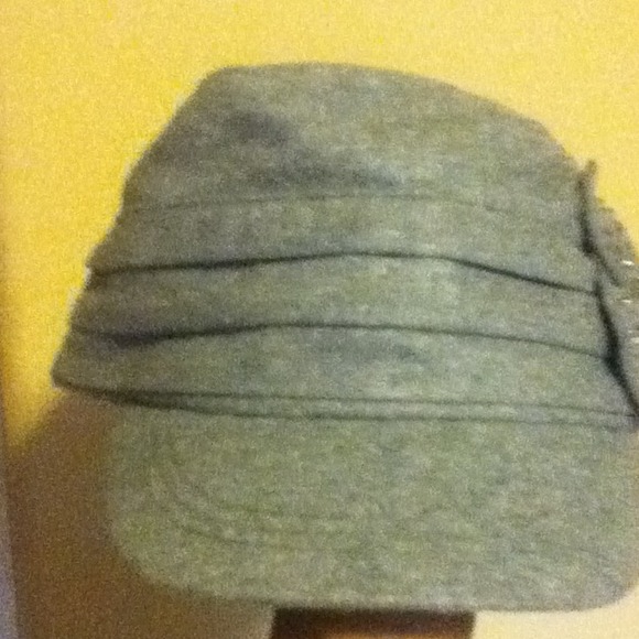Gray hat - Picture 4 of 4