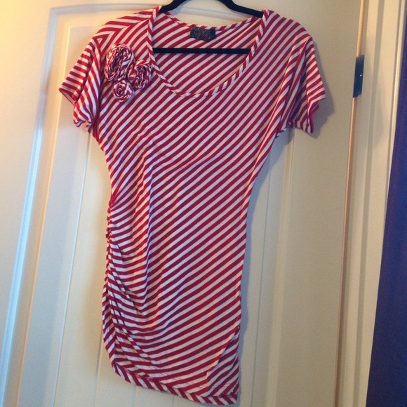 ❌ SOLD Red/white stripe top