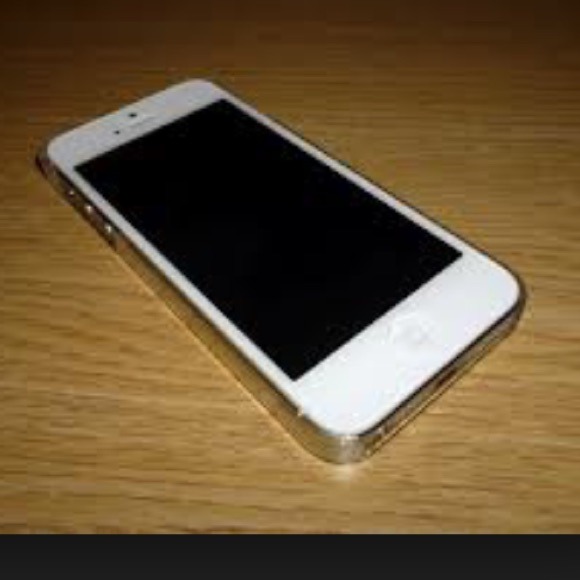 ⛔️SOLD⛔️ 16gb white/silver iphone 5