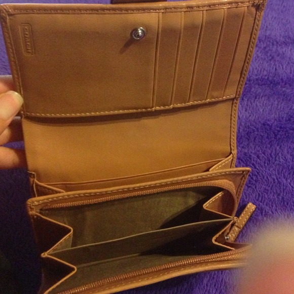 Wallet - Picture 2 of 3