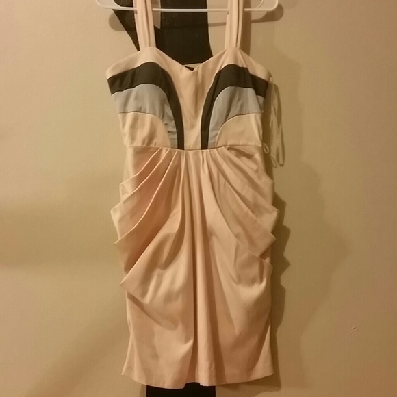 Dress - Picture 1 of 1