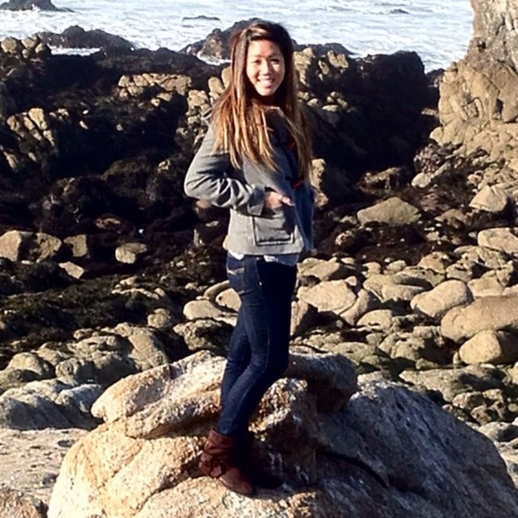 Grey wool hooded coat jacket w/ red toggles - Picture 4 of 4