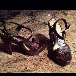 Brand new in box Bebe chocolate Tate heels