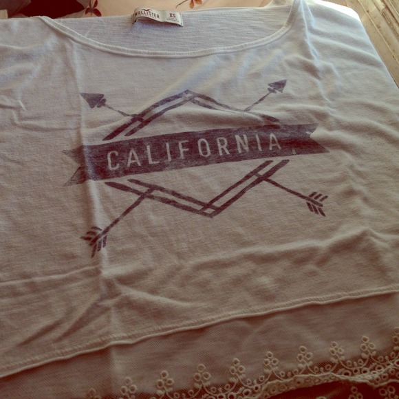 Hollister California xs shirt