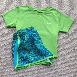 Women's running shorts nd Shirt
