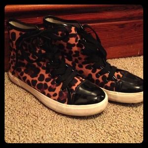 High top leopard sneakers