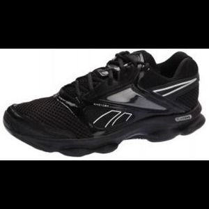 Reebok Runtone black shoes