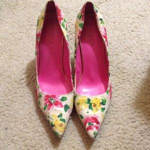 Floral pumps