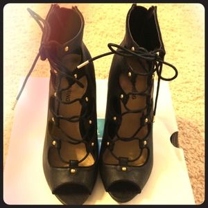 Black lace up heels