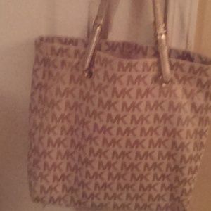Michael Kors Tote Gold