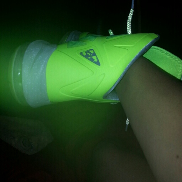 Lebron x - Picture 4 of 4