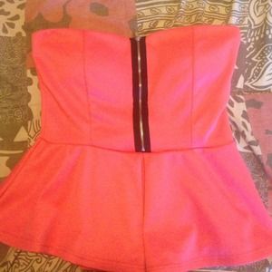 Strapless pink blouse