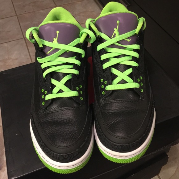 💥SOLD💥Men's jordans retro 3s "jokers"