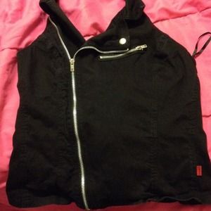 NWOT Tripp zip up halter