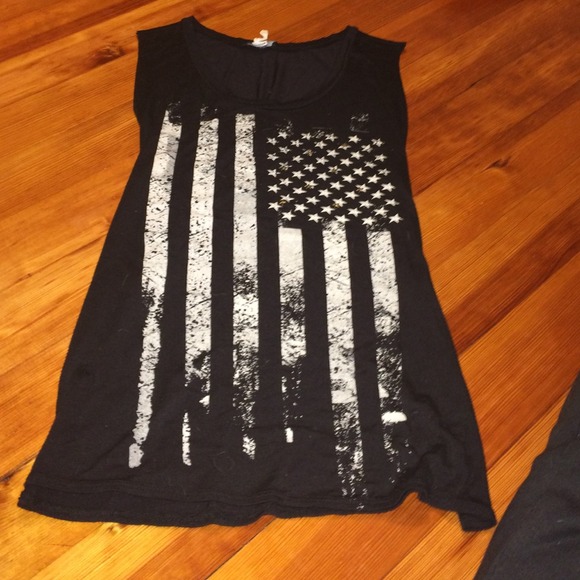 Black American flag shirt