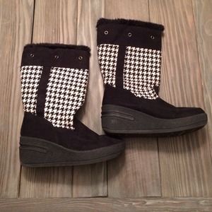 Black and white houndstooth boots, worn once!