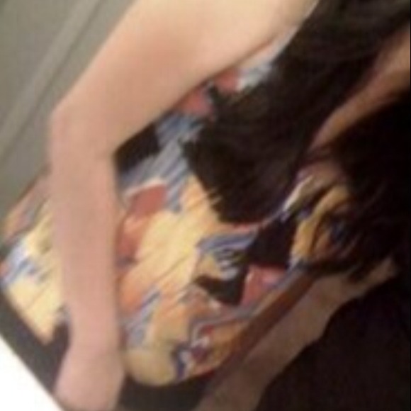 Aztec top - Picture 2 of 2