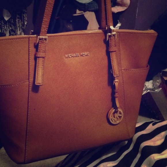 Michael Kros Purse