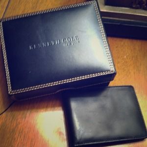 Kenneth Cole card holder wallet