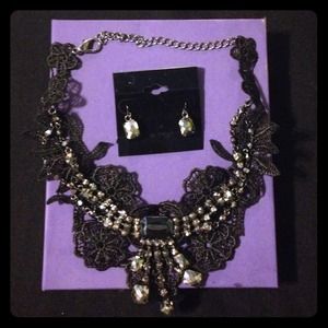 Black Lace Statement Collar